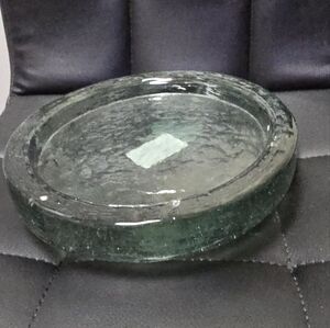 2 Vintage Minimalism Thick Textured Glass Dish